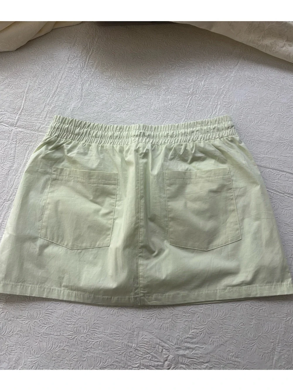 Zara Lime Cargo Pocket Mini Skirt with Front Zipper Pockets, Size Large